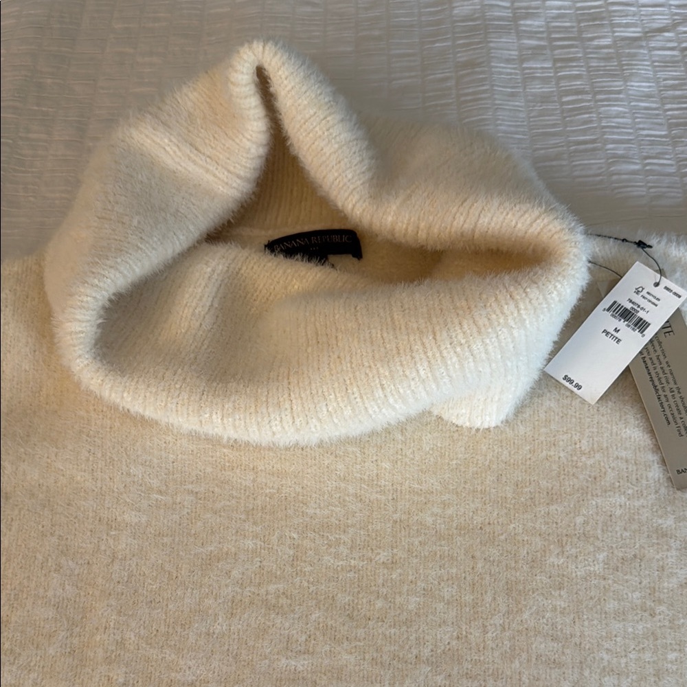 Banana Republic Cream Turtleneck Sweater Dress Petite M